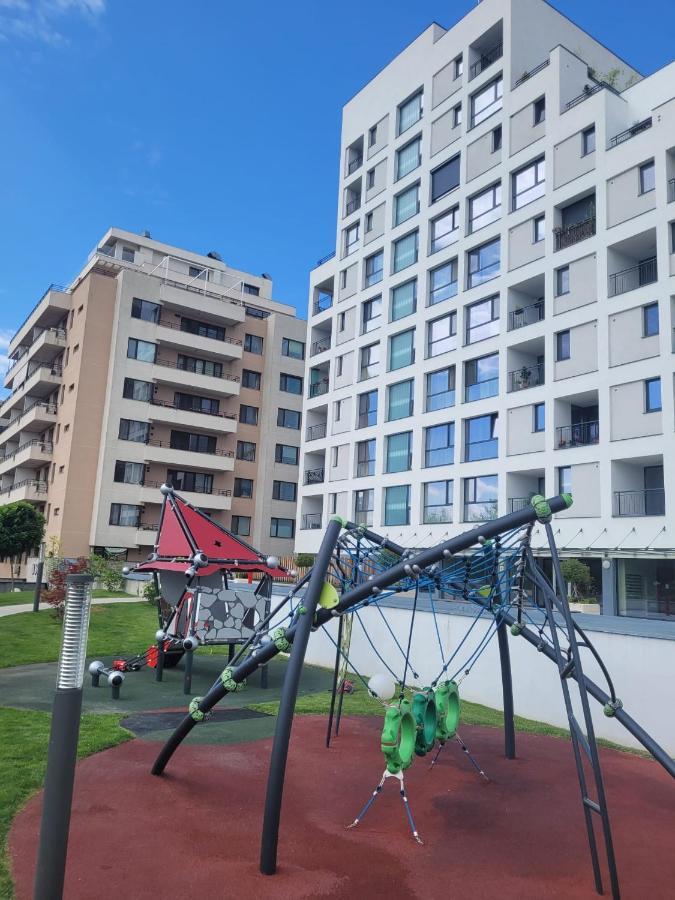 Apartment In Bucharest, Baneasa Green Area 外观 照片
